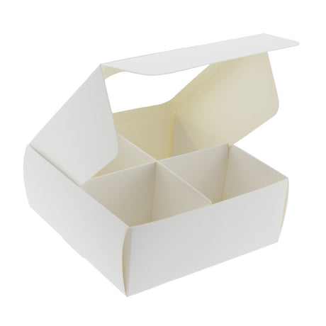 Cookie box with dividers and window (four compartments) in white paper, open box