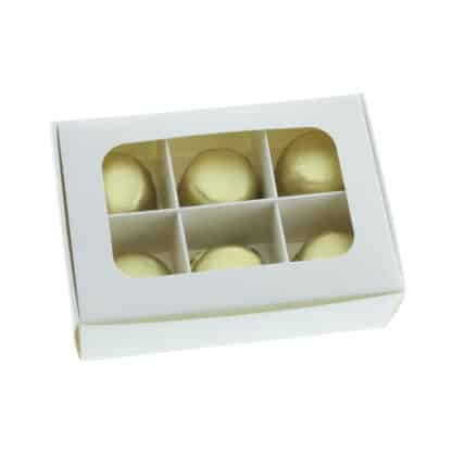 Mini treat box with window and dividers - closed box with macarons